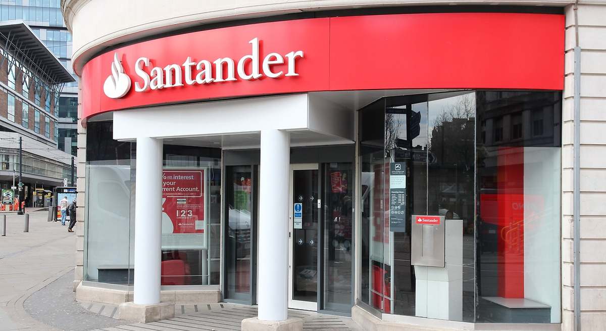 Una oficina del Banco Santander. Foto: iStock